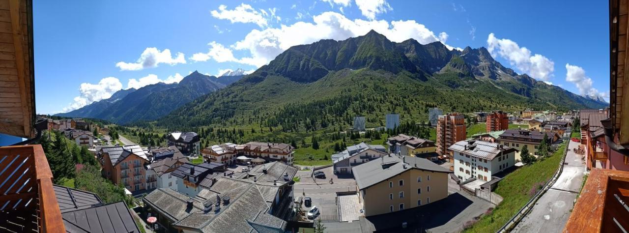 Hotel Cielo Blu Passo del Tonale Bagian luar foto