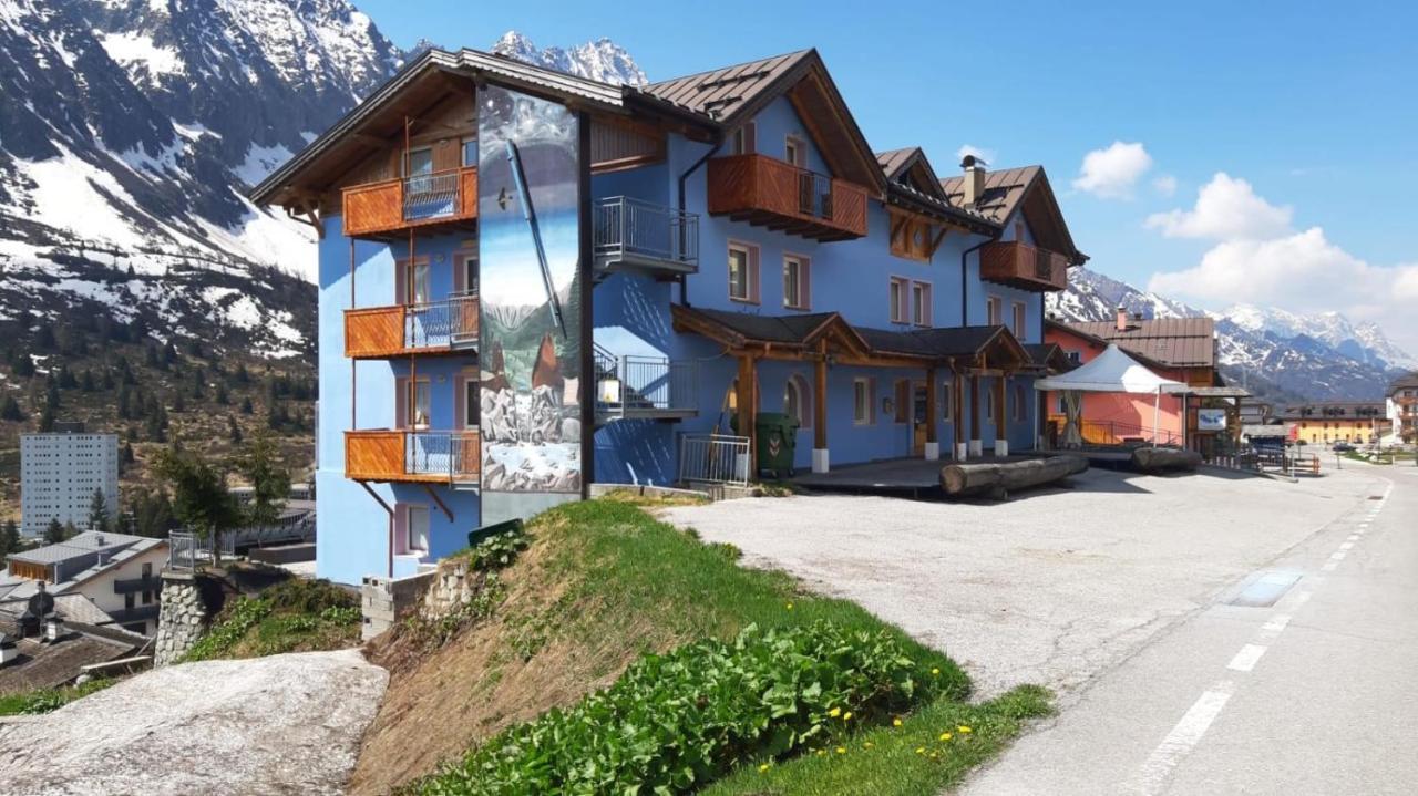 Hotel Cielo Blu Passo del Tonale Bagian luar foto