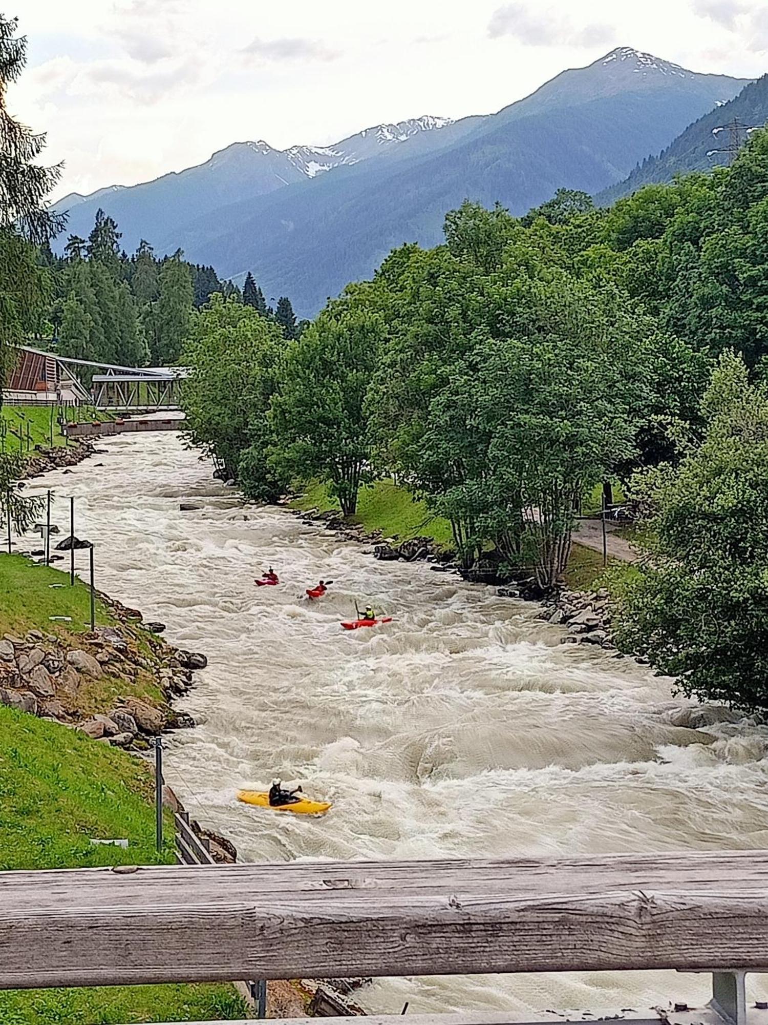 Hotel Cielo Blu Passo del Tonale Bagian luar foto